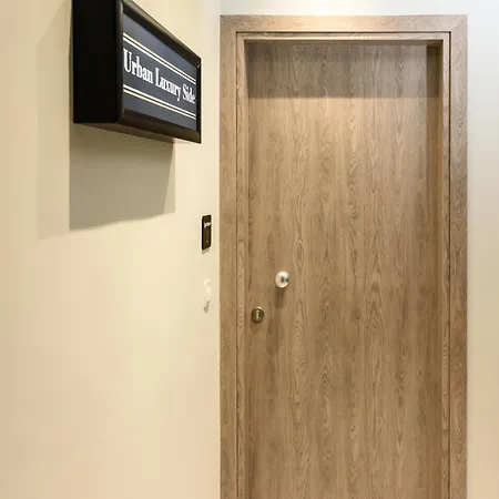 Urban Luxury Side 2 Thessaloniki